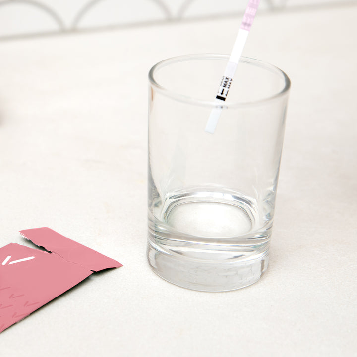 dipping proov early pregnancy test strip